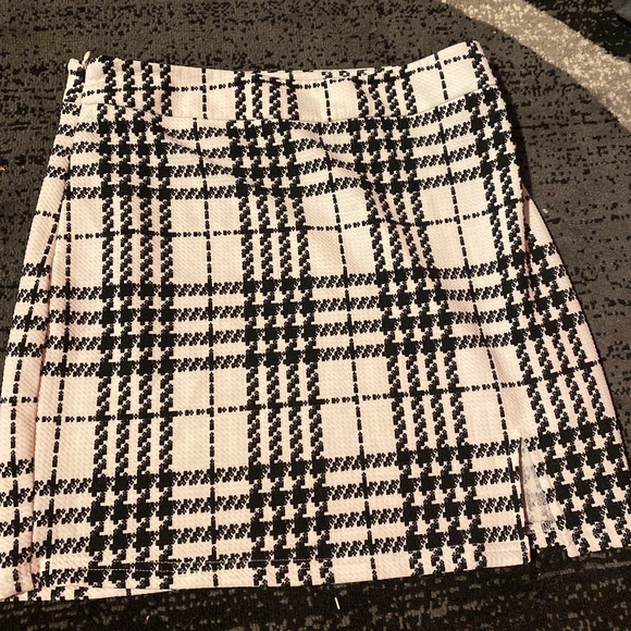 SHEIN Dresses & Skirts - plaid skirt
